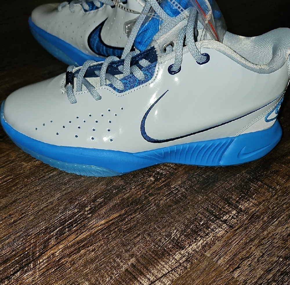 Nike Kids White and Blue Sneakers